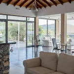 شقة فندقية La Luna 4*