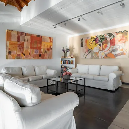 La Luna Aparthotel 4*