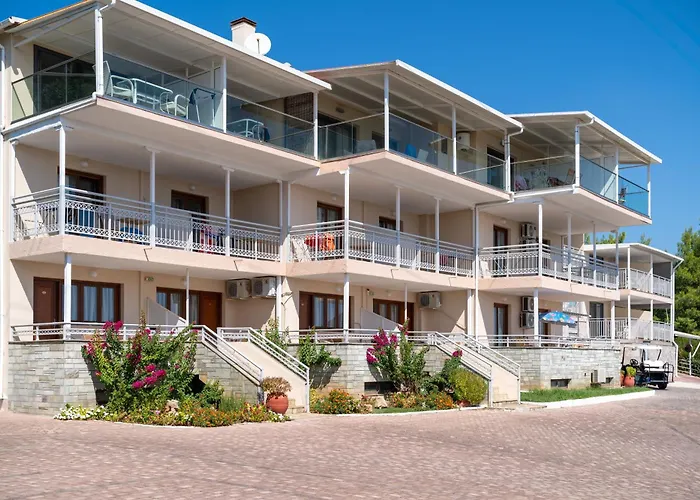 Aparthotel La Luna 3*