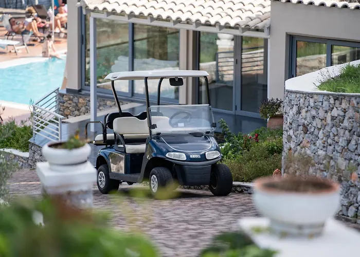 La Luna Aparthotel 3*