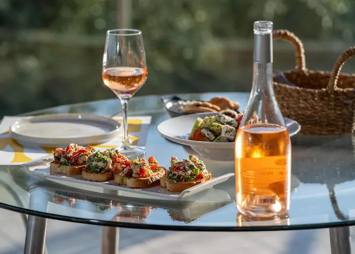 Aparthotel La Luna 3*